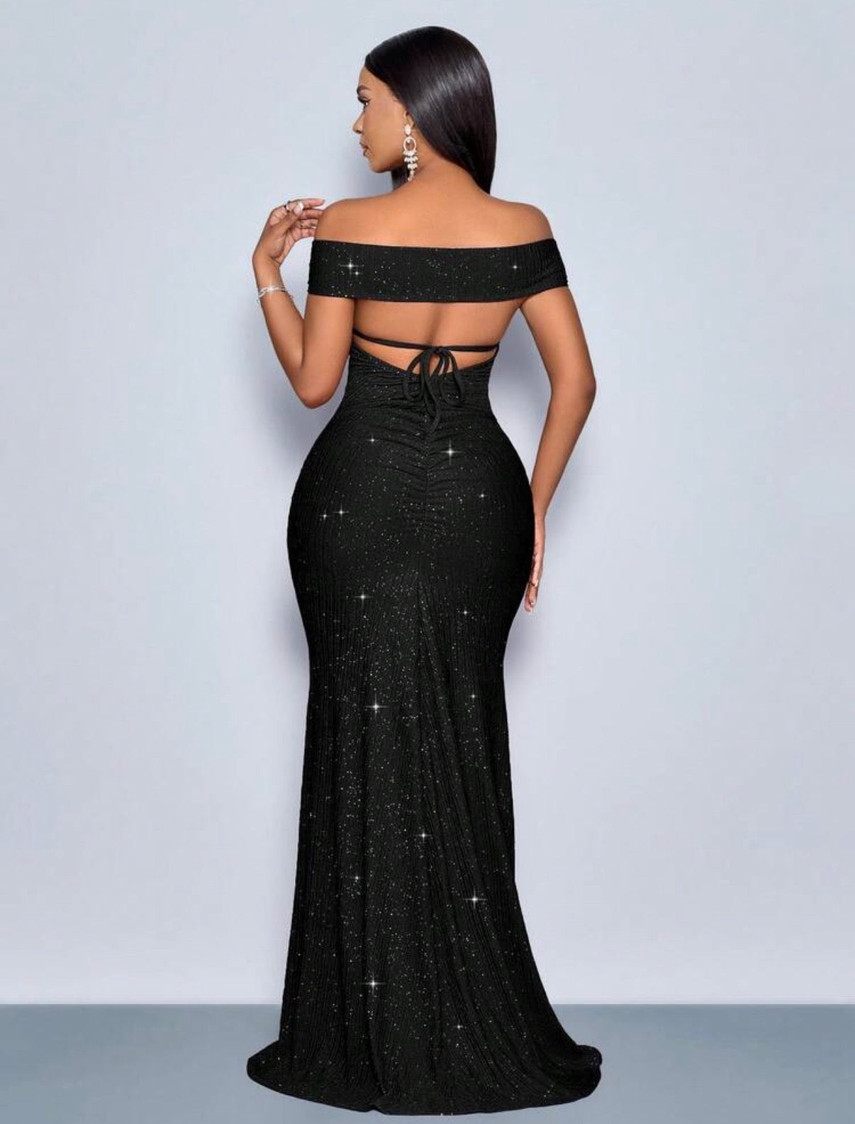 Elegant Solid Color Off Shoulder Twist Cutout