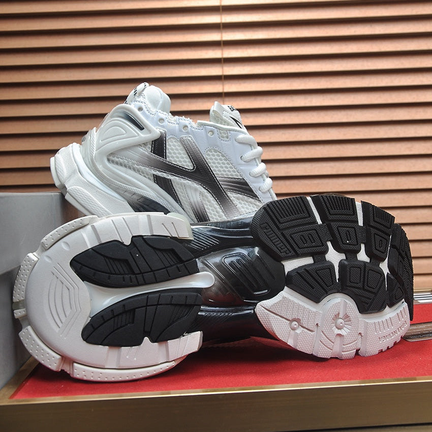 Balenciaga Runner