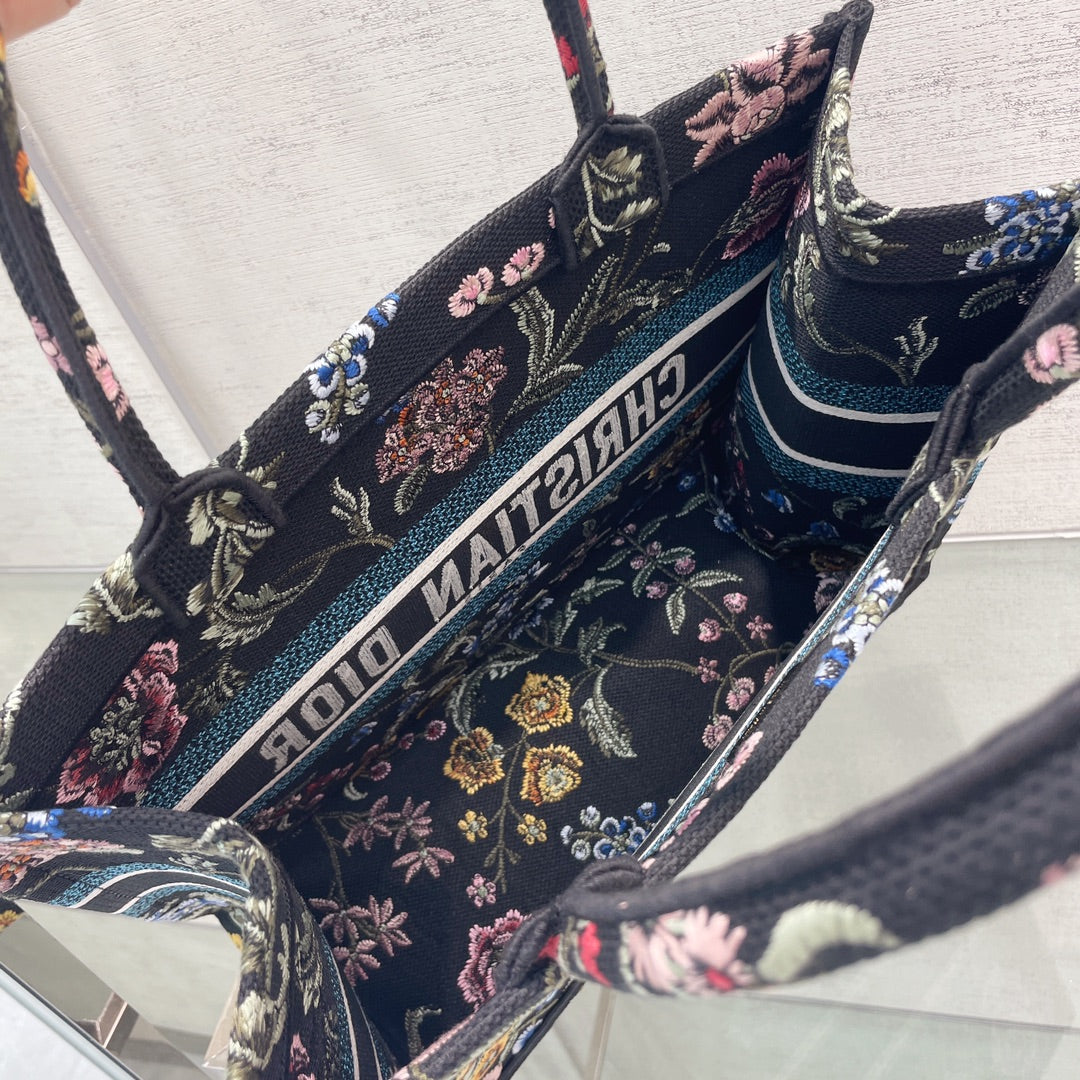 Medium Dior Book Tote